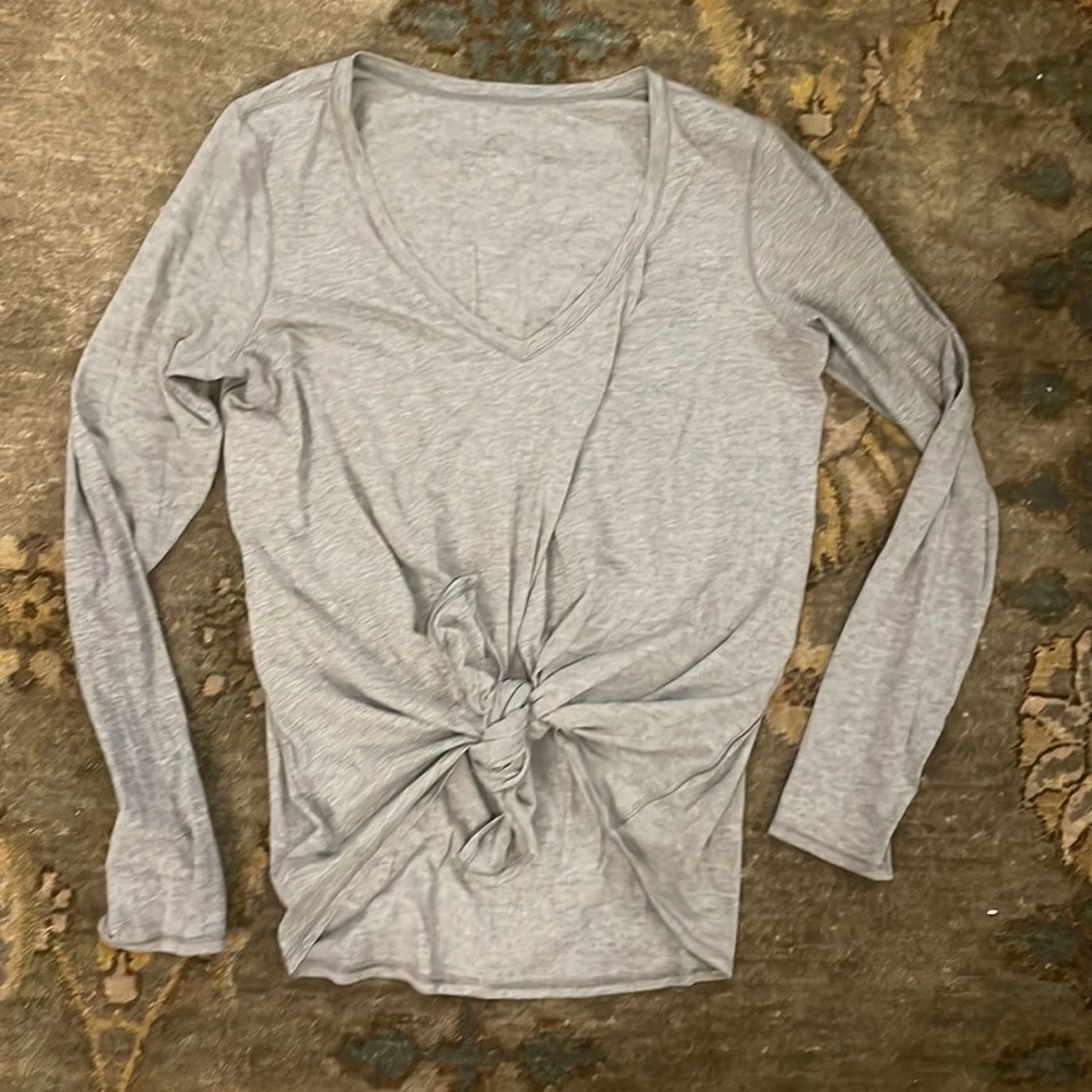 Lululemon long sleeved shirt . Size 10.